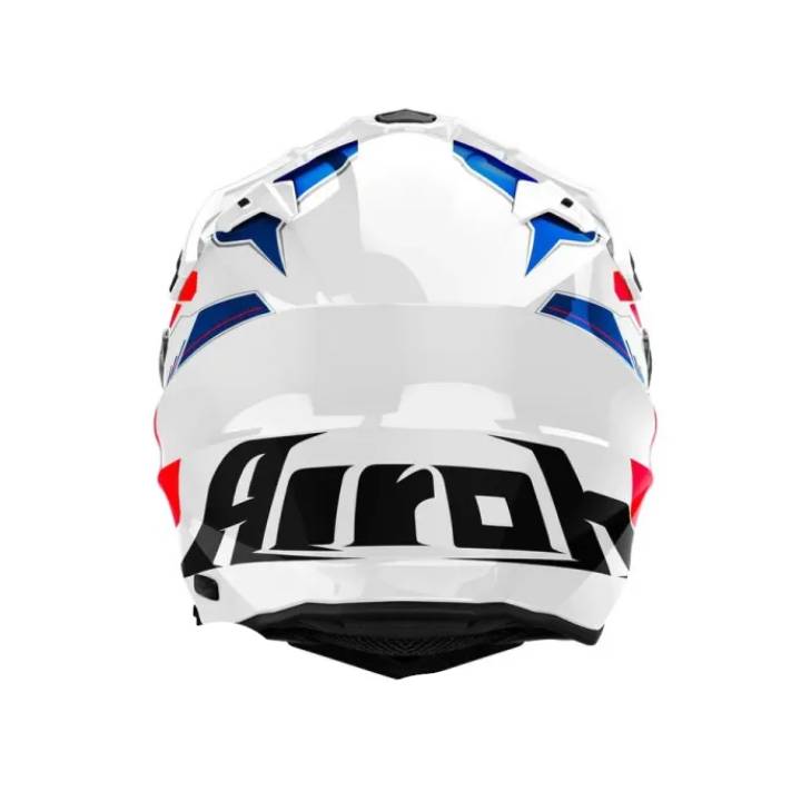 Casco Airoh Commander 2 Reveal