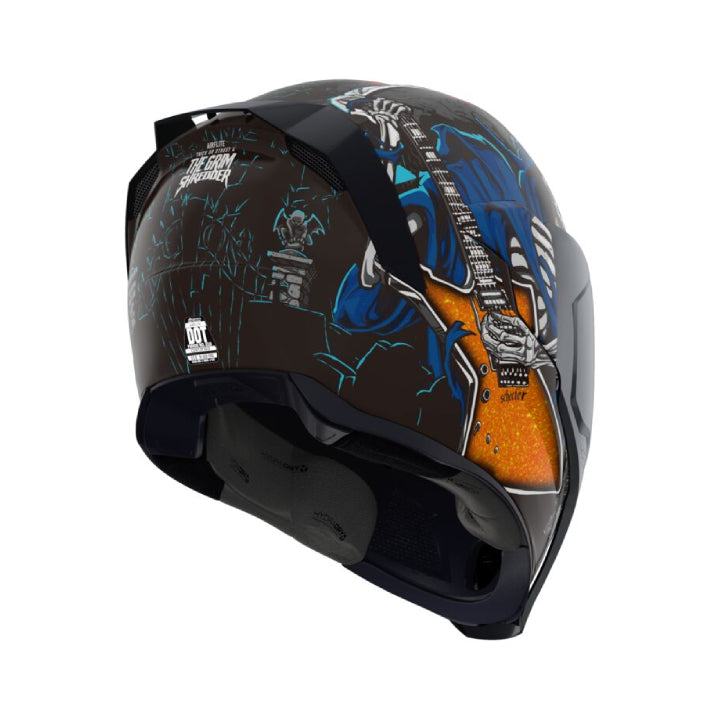 Casco Icon Airflite Trick or Street 4